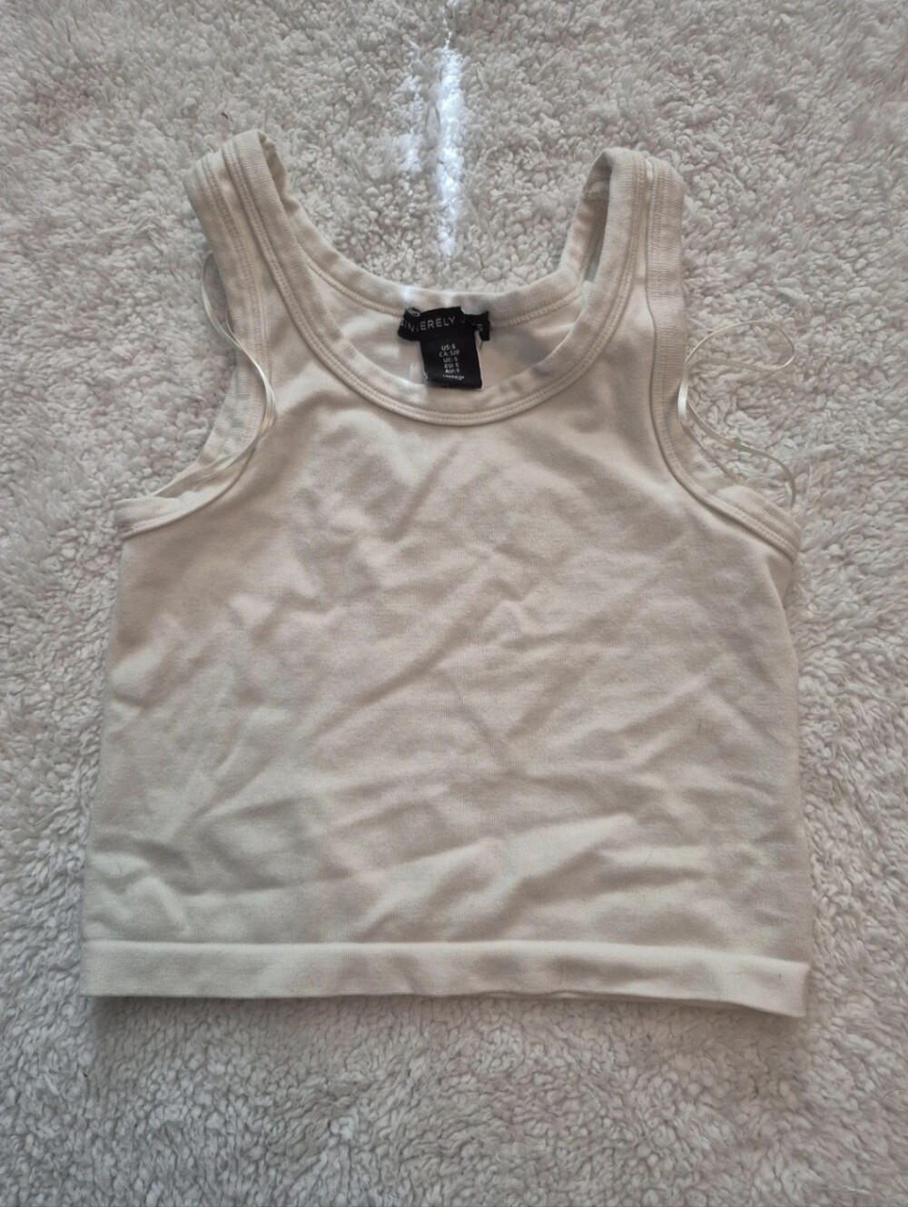 White cropped tank